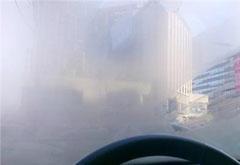 老司机也不一定清楚 车玻璃该如何快速除雾