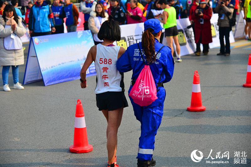 2018黃石磁湖國際半程馬拉松激情開跑2.jpg