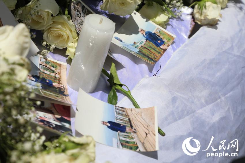 埃航在空难现场为遇难者家属举行悼念仪式6.JPG