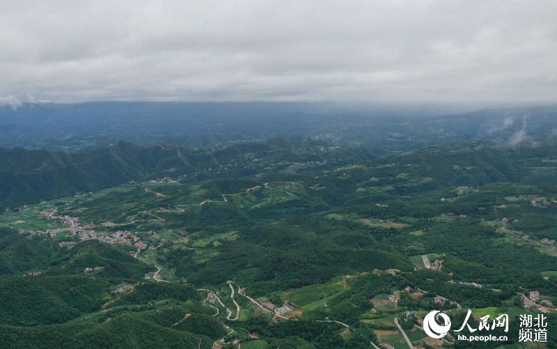 湖北?？担航ê谩八暮谩鞭r(nóng)村路 振興山區(qū)鄉(xiāng)村.JPG