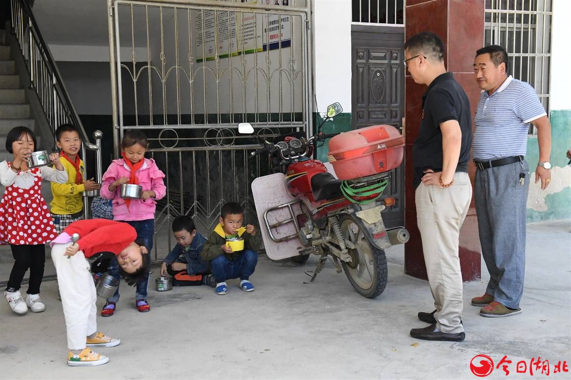 蘄春檢察：聚焦山區(qū)熱點難點民生問題  固守檢察初5.jpg