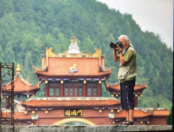 “秘境茅臺(tái)”攝影采風(fēng)團(tuán)沉醉醬酒文化