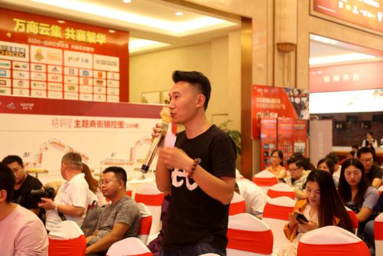 沂南馬泉攜手新城吾悅廣場(chǎng)推介 眾星閃耀國(guó)慶長(zhǎng)假