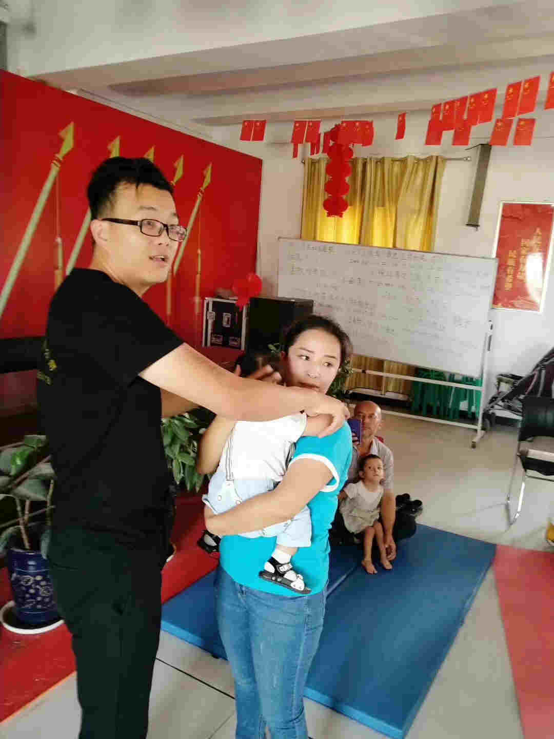 微信图片_2018102 微信图片_2018102