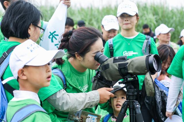 星巴克武漢綠色大使齊聚天興洲助力“長江大保護”