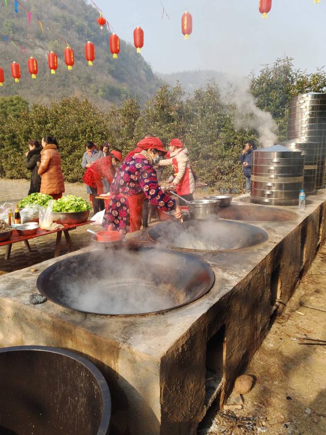 襄陽(yáng)南漳縣市場(chǎng)監(jiān)管局全力保障“年豬宴”食品安全