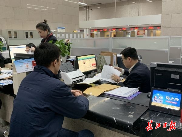 点击查看高清原图 点击查看高清原图