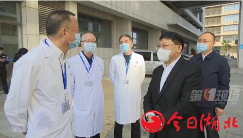 王偉中書記帶的康風捐給深圳市衛健委的口罩