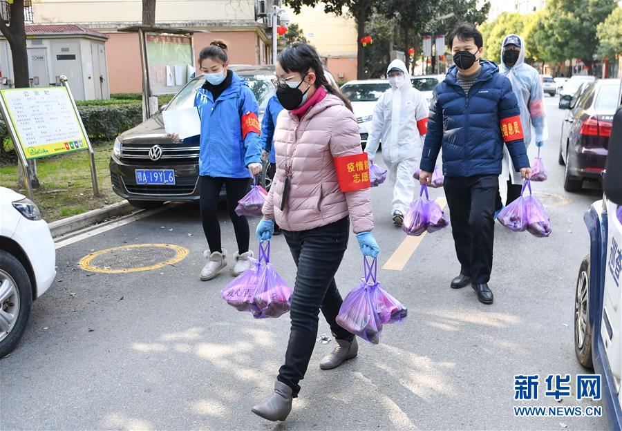 （在習近平新時代中國特色社會主義思想指引下——新時代新作為新篇章·習近平總書記關切事·圖文互動）（4）不獲全勝不收兵——決勝之地湖北戰(zhàn)“疫”進行時