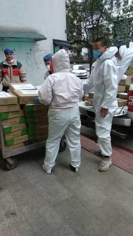 80萬魚罐頭馳援白衣天使——“人高一等”系列產品援助疫區醫院 