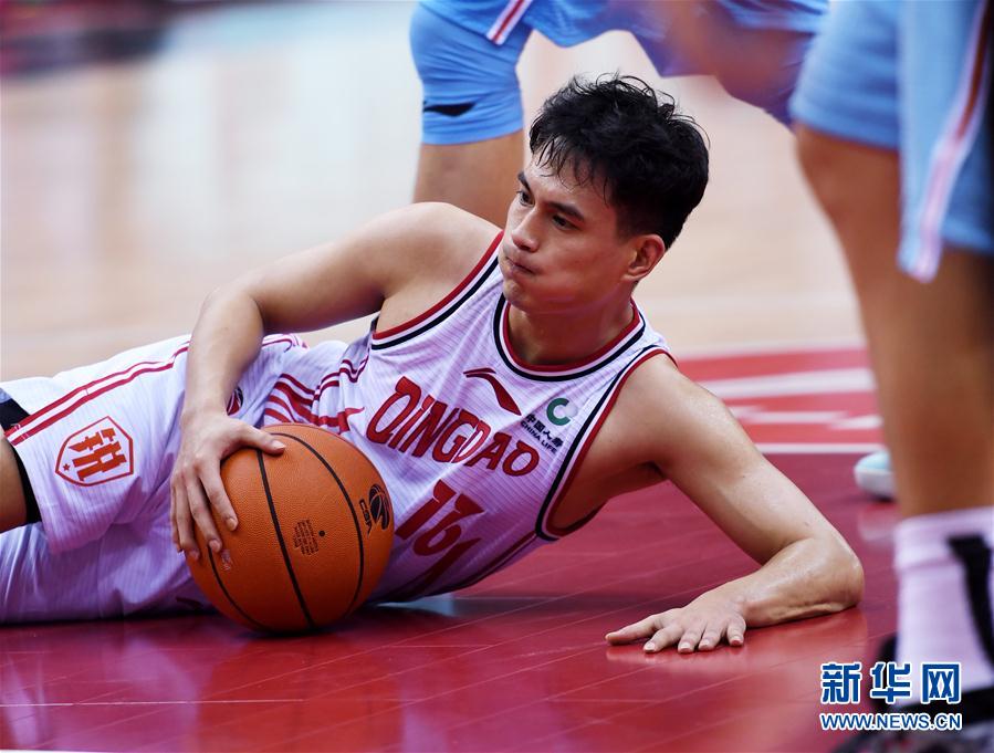 （体育）（8）篮球——CBA复赛第一阶段：新疆伊力特胜青岛国信双星