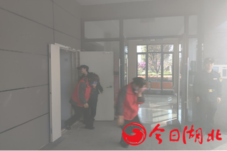 1711803351556089.png