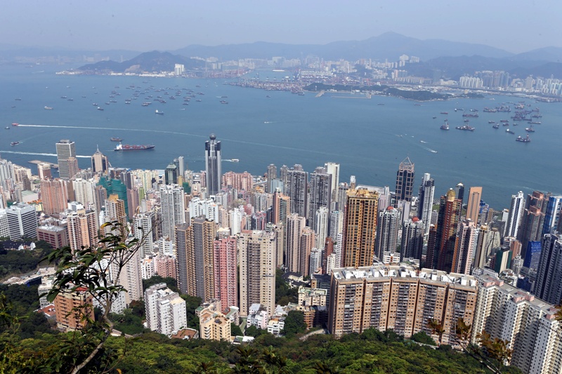 香港人热衷北上买房 六成受访者拥有内地房产